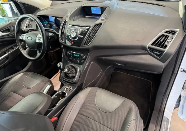 Ford Kuga cena 47700 przebieg: 208000, rok produkcji 2014 z Rzeszów małe 781